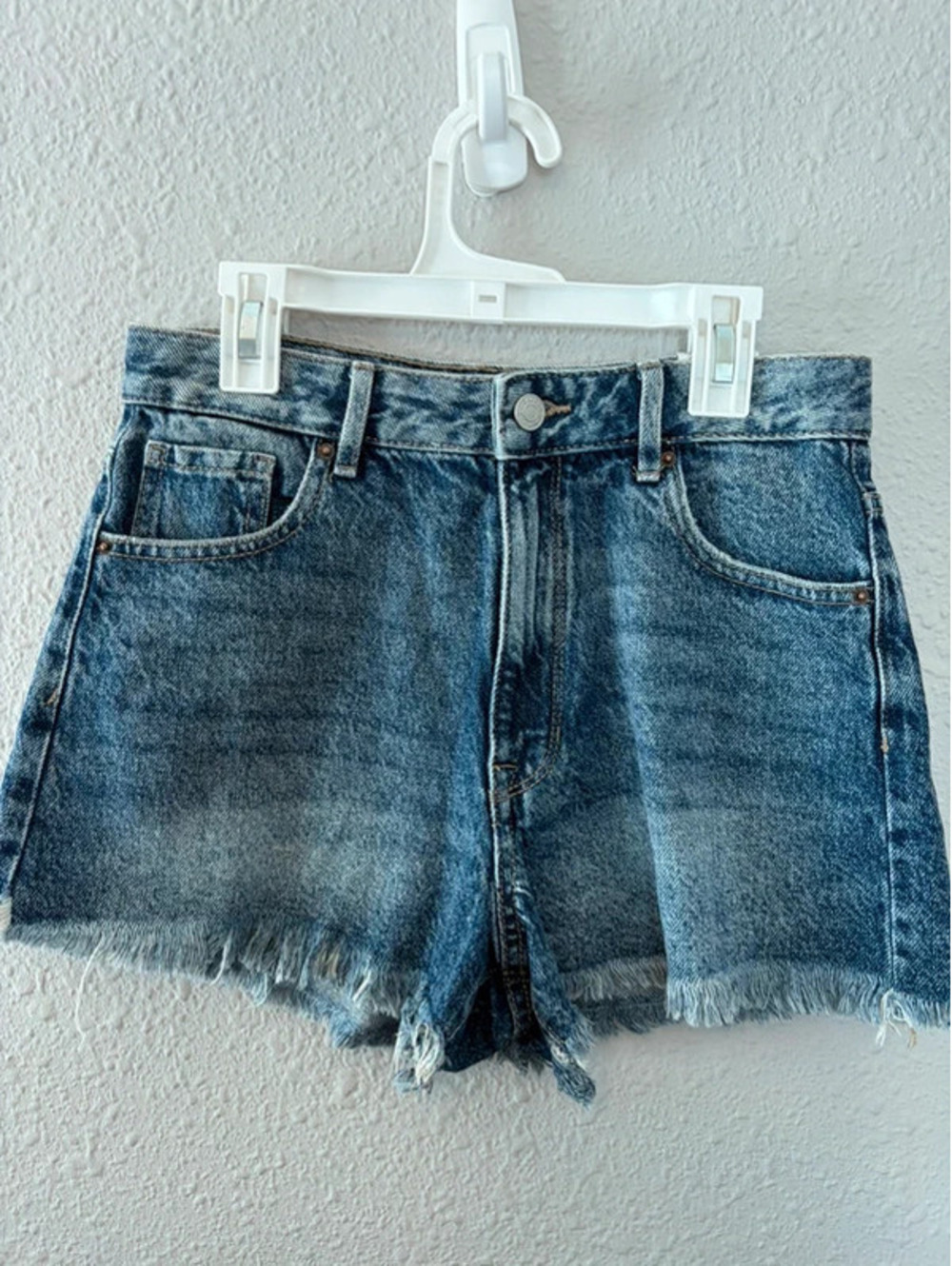 NWT Pacsun High Rise Festival Shorts size 26. 2.5in inseam